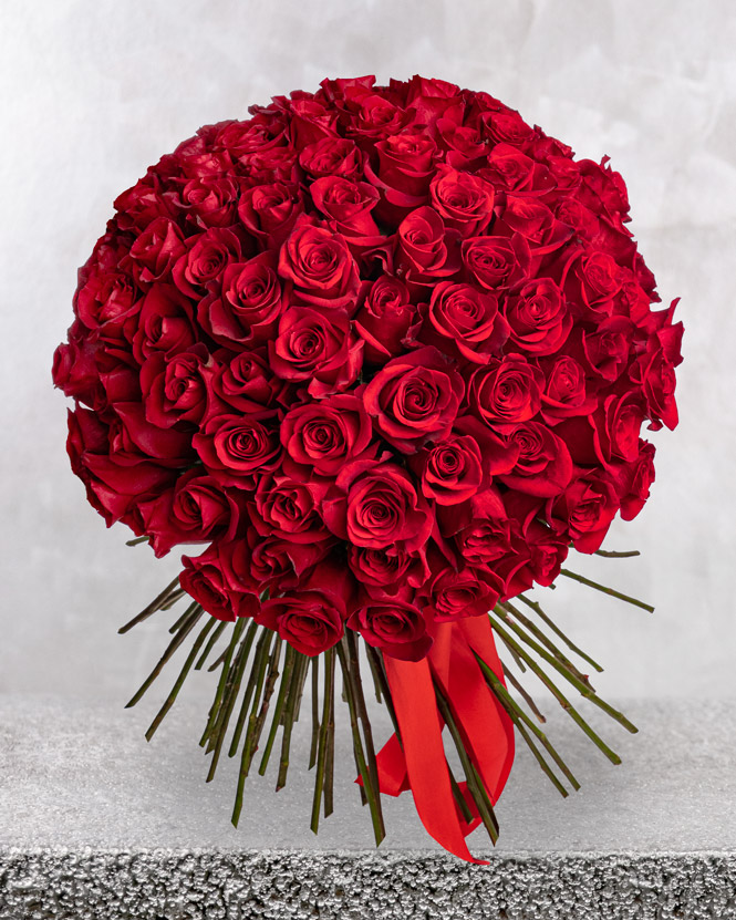 101 Red Roses Bouquet | Magnolia.ro