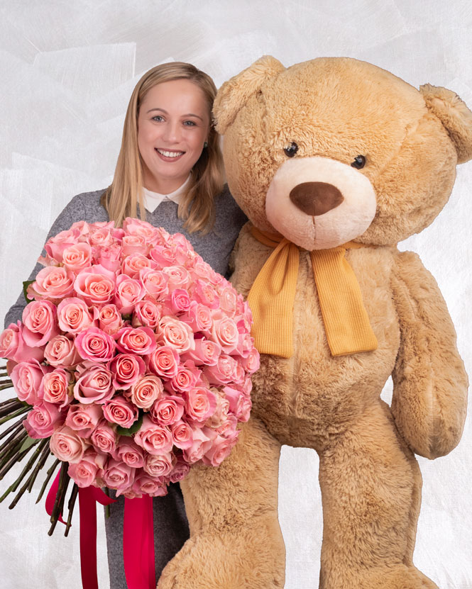 101 Pink Roses and Giant Teddy Bear