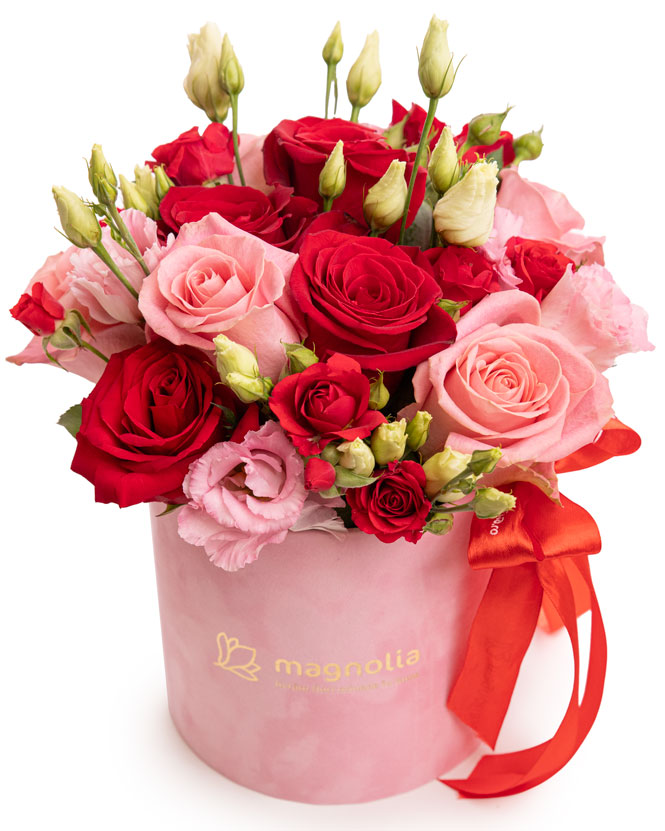 ”Pink Passion” arrangement with red and pink roses