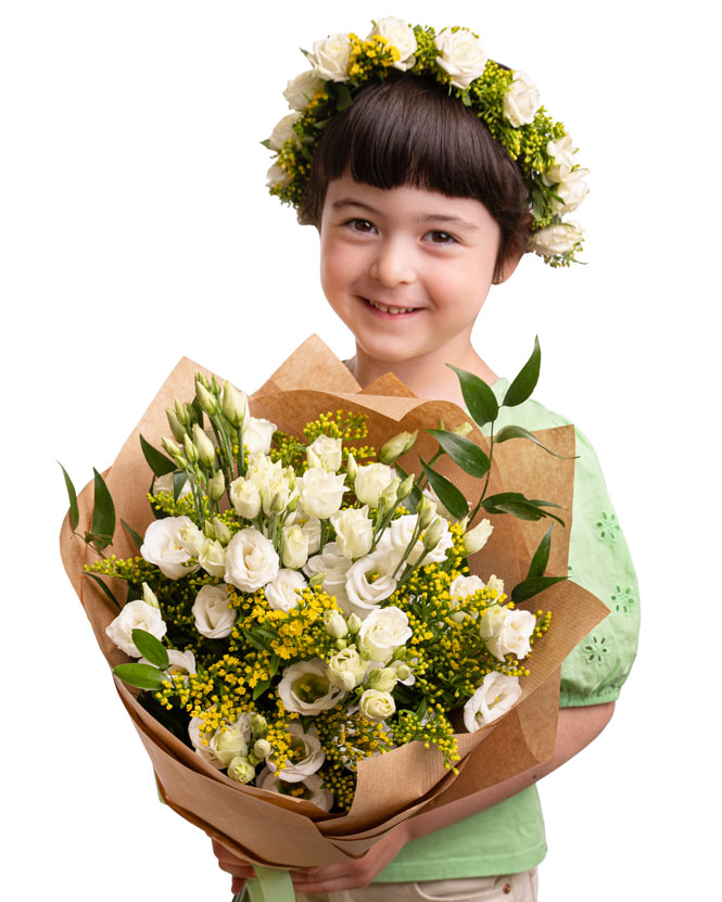 Crown of white flowers and bouquet for schoolf awards ceremony