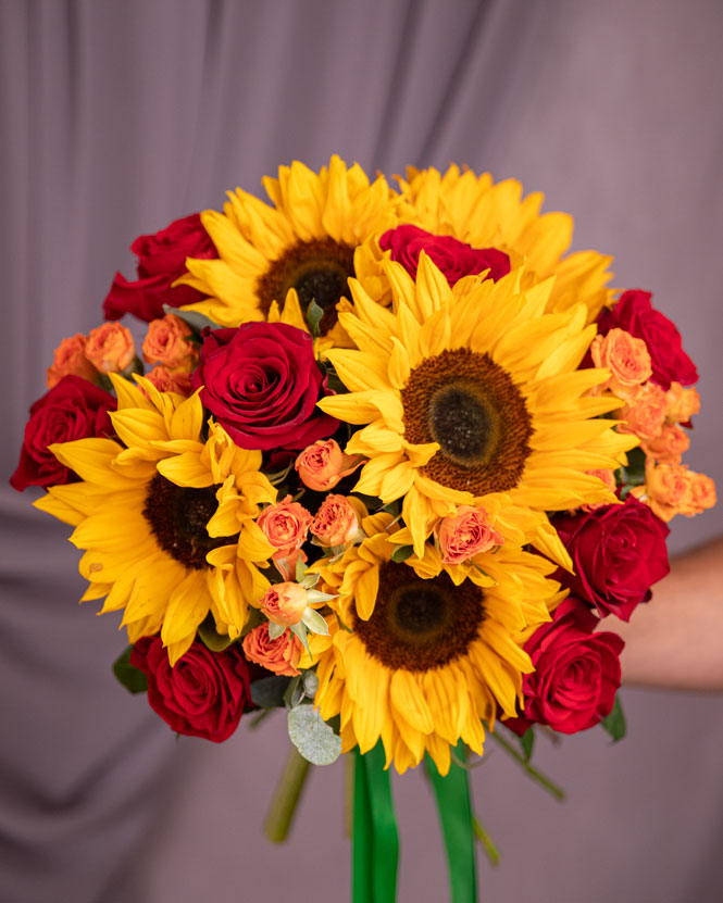 Sunflower and red rose bouquet