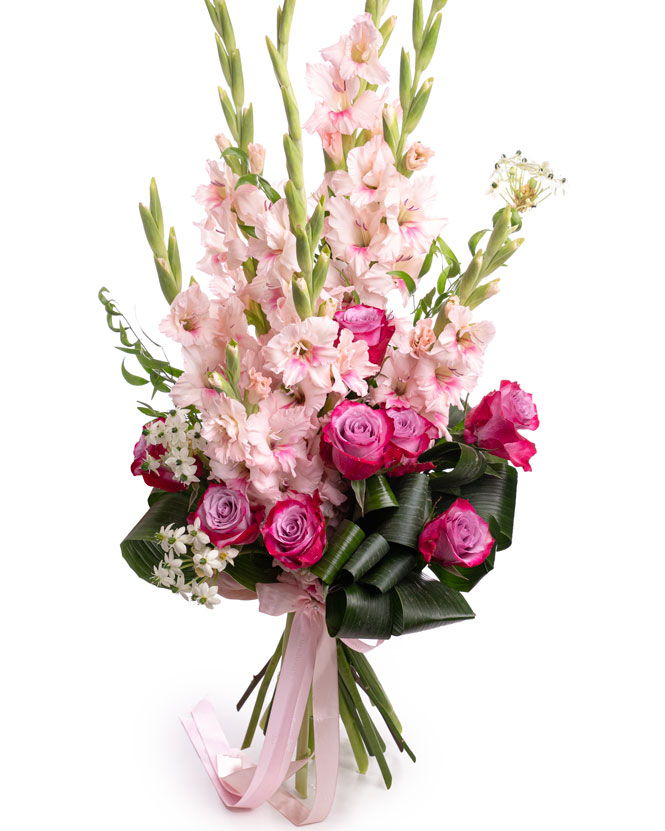 Gladioli and rose bouquet