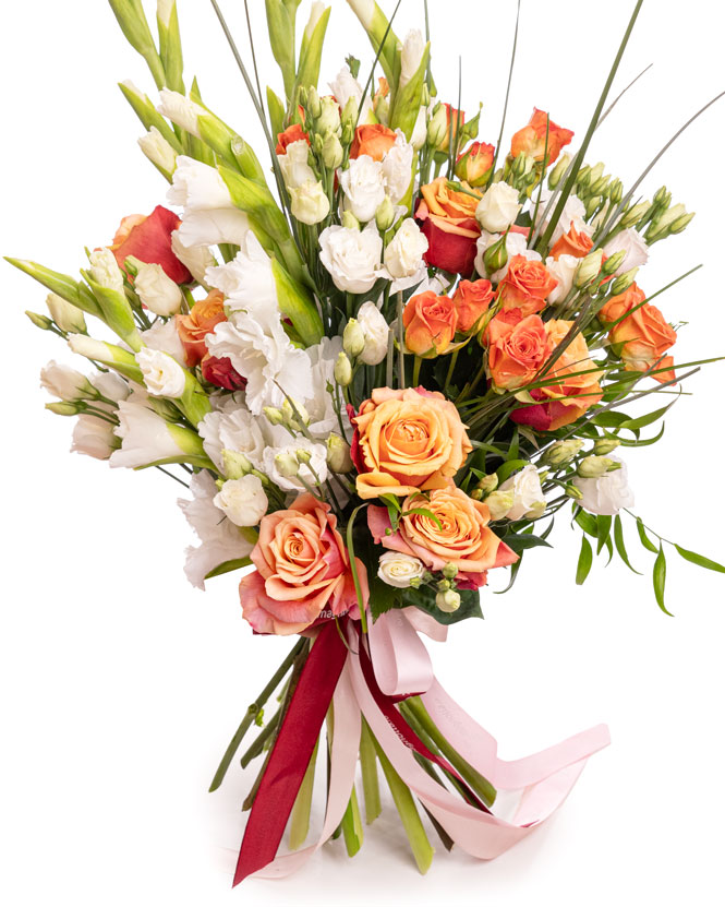 Gladioli and roses bouquet