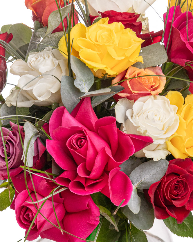 Bouquet with multicolored roses