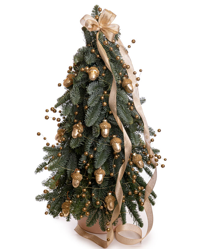 Gold Accents Christmas Tree