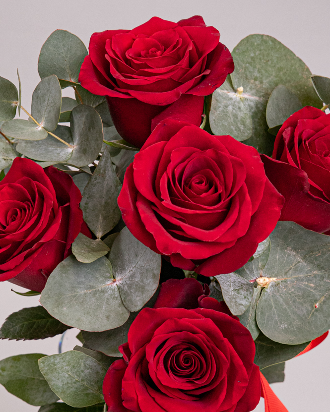 5 Red Roses Bouquet