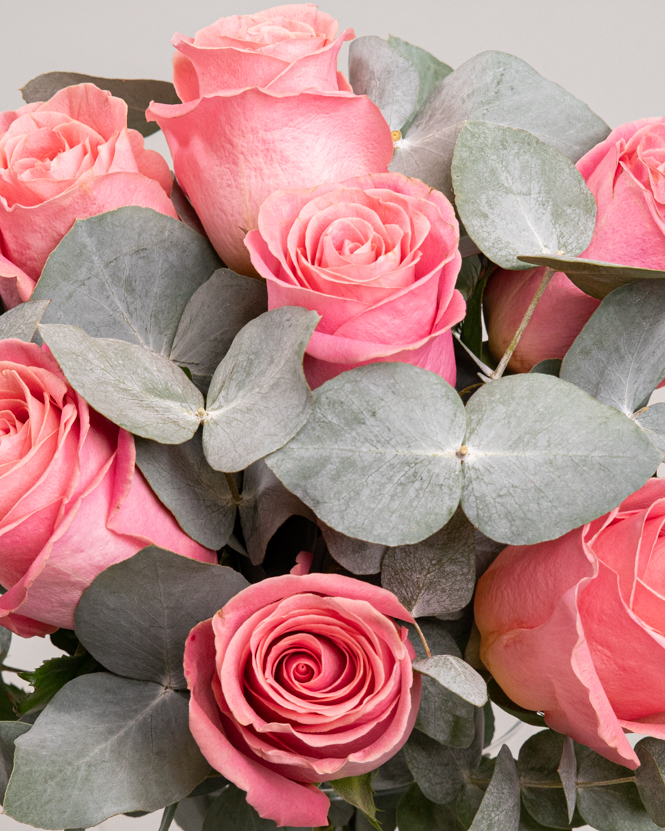 Bouquet with 7 pink roses